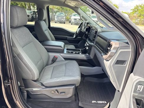 Used 2025 Ford F150 XLT w/ Equipment Group 302A MID RWD image 27