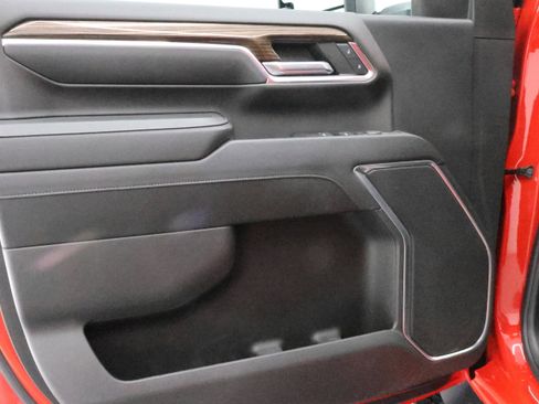 Used 2024 Chevrolet Silverado 2500 LT w/ Z71 Sport Edition image 47