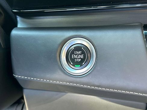 Used 2022 Cadillac Escalade ESV Sport Platinum w/ LPO, ONYX Package image 41