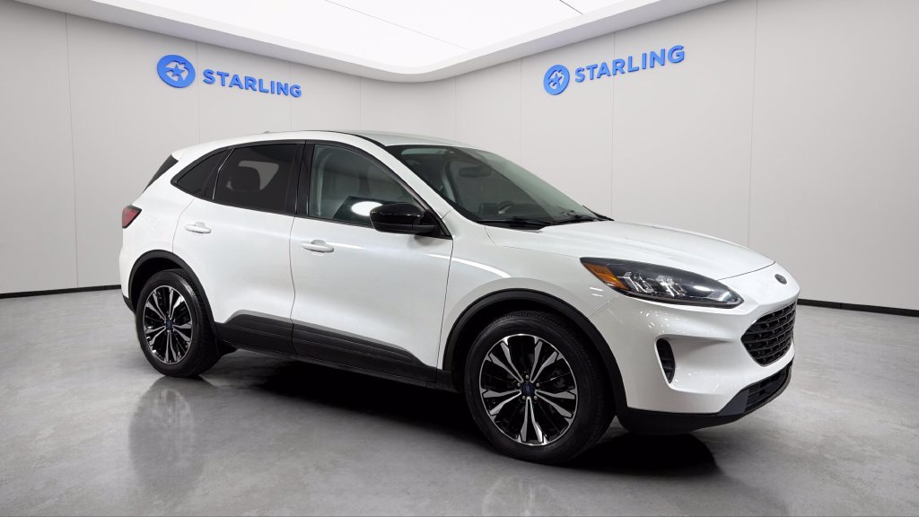 Used 2022 Ford Escape SE w/ SE Sport Appearance Package FWD image 12
