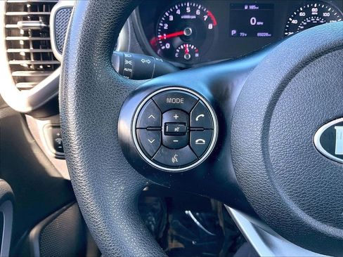 Used 2020 Kia Soul LX FWD image 21