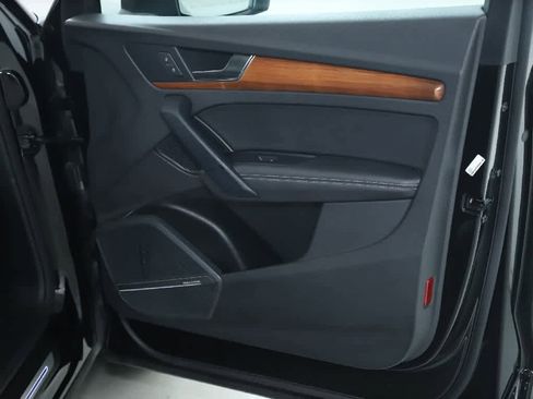 Used 2023 Audi Q5 2.0T Premium Plus w/ Premium Plus Package image 35