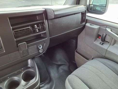 Used 2023 Chevrolet Express 2500 w/ Driver Convenience Package image 31