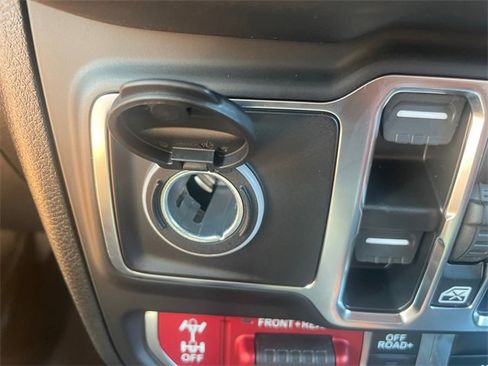 New 2025 Jeep Wrangler Unlimited Rubicon 392 image 25