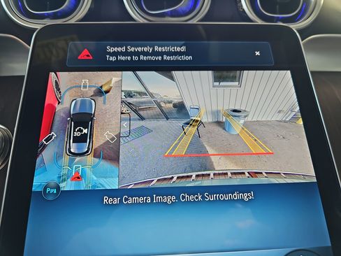 New 2026 Mercedes-Benz GLC 300 image 25