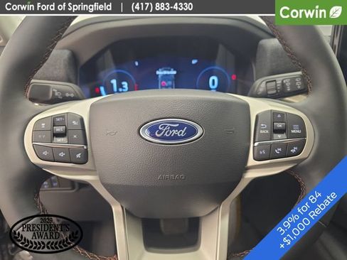 New 2026 Ford Explorer Active AWD/4WD image 32