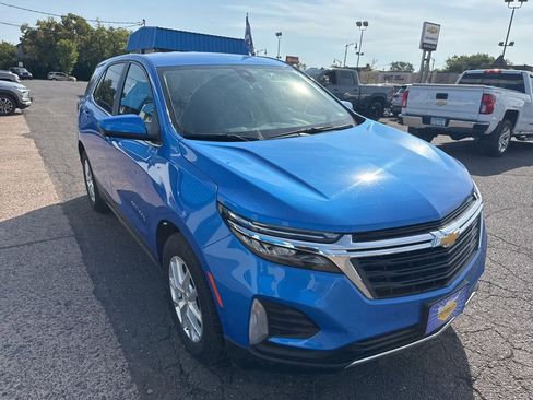 Used 2024 Chevrolet Equinox LT image 5