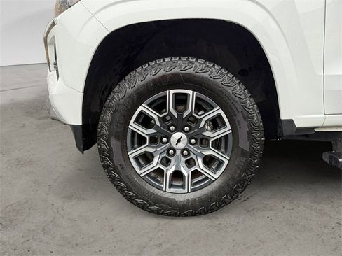 Used 2023 Chevrolet Colorado Z71 w/ Z71 Convenience Package 2 image 14