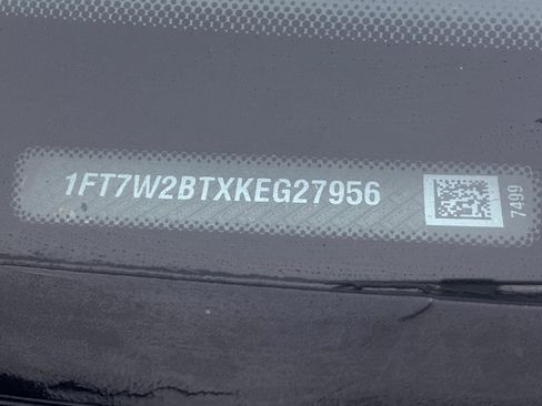 Used 2019 Ford F250 Lariat image 16