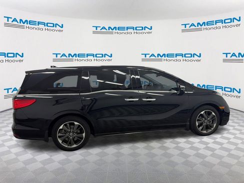 Used 2023 Honda Odyssey Elite image 6