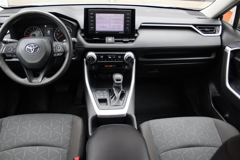 Used 2022 Toyota RAV4 XLE AWD/4WD image 19