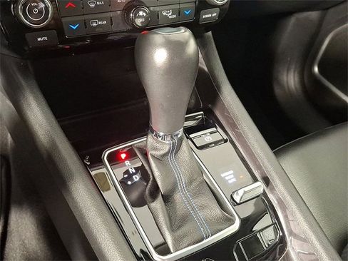 Used 2022 Jeep Compass Latitude w/ Convenience Group image 17