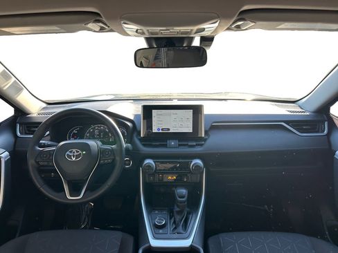 Used 2024 Toyota RAV4 XLE w/ Convenience Package AWD/4WD image 12