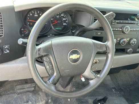 Used 2009 Chevrolet Silverado 1500 W/T RWD image 18