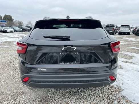 New 2026 Chevrolet Trax LT w/ Driver Confidence Package FWD image 9