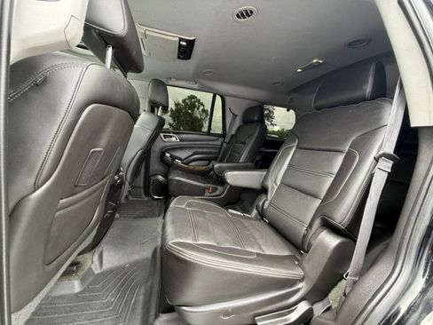 Used 2015 GMC Yukon Denali w/ Touring Package AWD/4WD image 11