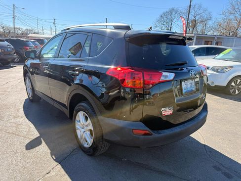 Used 2013 Toyota RAV4 LE image 4