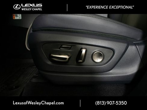 Used 2025 Lexus LX 700h Overtrail image 22