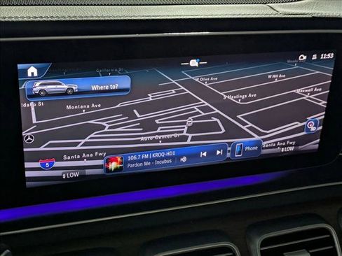 New 2026 Mercedes-Benz GLS 580 4MATIC image 14