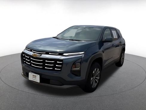 Used 2025 Chevrolet Equinox LT FWD image 7