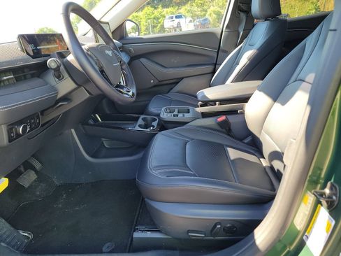 Used 2025 Ford Mustang Mach-E Premium AWD/4WD image 7