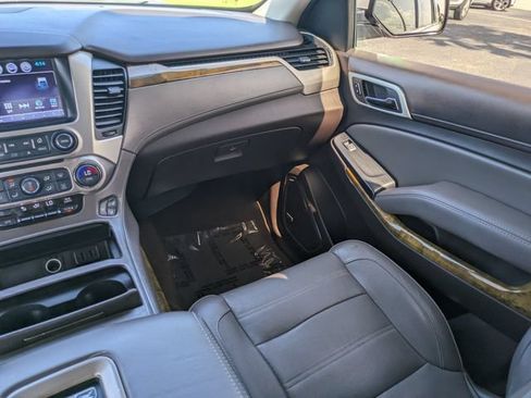 Used 2017 GMC Yukon Denali w/ Open Road Package RWD image 21
