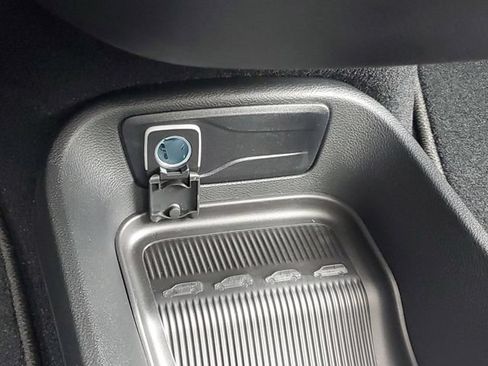 New 2026 Chrysler Pacifica Select FWD image 31