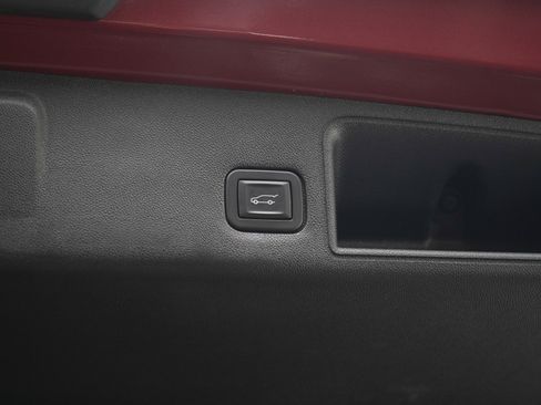 Used 2019 GMC Terrain SLT w/ Preferred Package AWD/4WD image 18