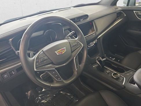 Used 2022 Cadillac XT5 Sportv image 16