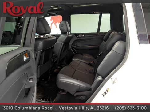 Used 2019 Mercedes-Benz GLS 450 4MATIC image 17