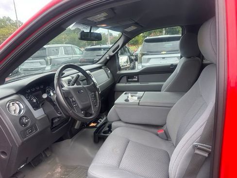 Used 2014 Ford F150 XLT w/ Equipment Group 302A Luxury AWD/4WD image 10