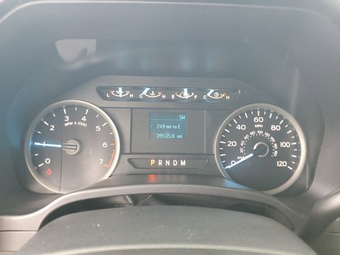 Used 2020 Ford F150 XLT image 32