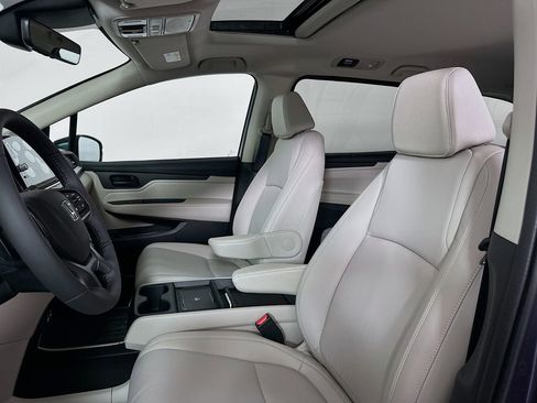 New 2026 Honda Odyssey EX-L image 8