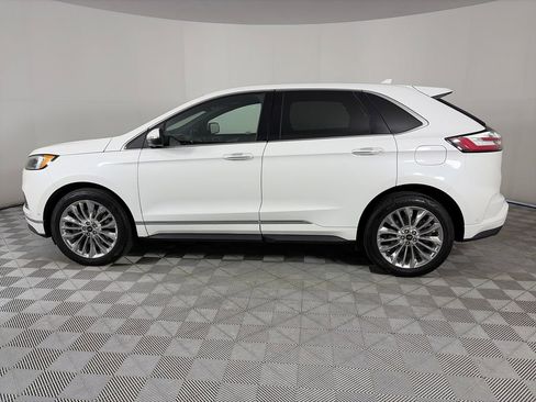 Certified 2020 Ford Edge Titanium w/ Equipment Group 301A AWD/4WD image 4