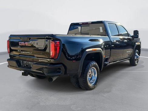 Used 2022 GMC Sierra 3500 Denali image 5