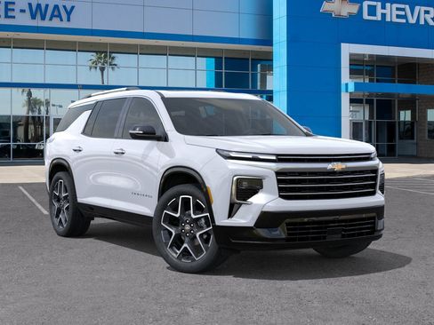 New 2026 Chevrolet Traverse High Country FWD image 7