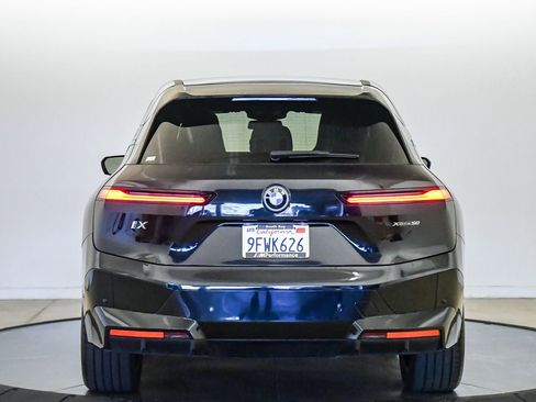 Certified 2023 BMW iX xDrive50 w/ Premium Package AWD/4WD image 3