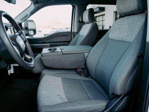 Used 2024 Ford F350 XLT image 17