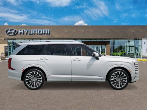 New 2026 Hyundai Palisade Calligraphy image 8