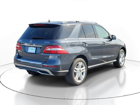 Used 2015 Mercedes-Benz ML 350 4MATIC image 6