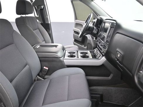 Used 2018 Chevrolet Silverado 1500 LT w/ Texas Edition image 27