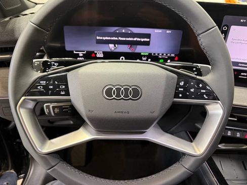 New 2026 Audi Q3 quattro 2.0T AWD/4WD image 29