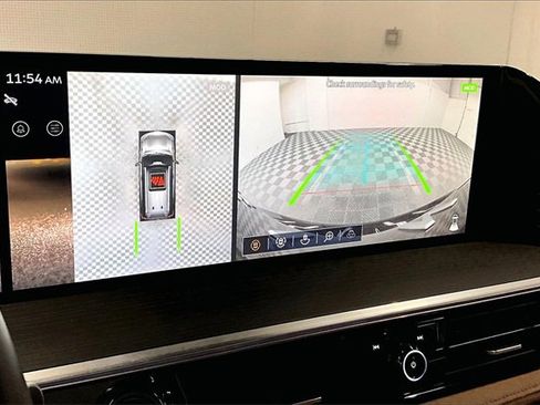 Used 2025 INFINITI QX80 Sensory image 28