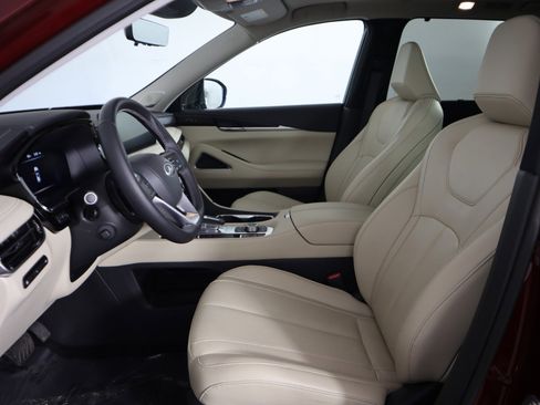 Used 2025 INFINITI QX60 Sensory w/ Vision Package image 18