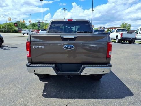 Used 2017 Ford F150 XLT w/ Equipment Group 302A Luxury AWD/4WD image 6