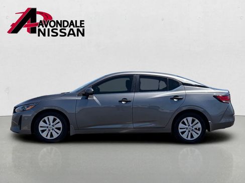 Certified 2024 Nissan Sentra S FWD image 2