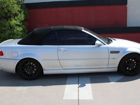 Used 2002 BMW M3 Convertible RWD image 3