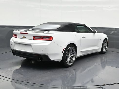 Used 2017 Chevrolet Camaro LT image 5