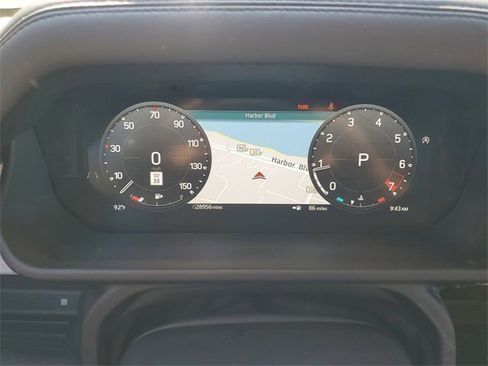 Used 2025 Land Rover Defender 110 S image 19