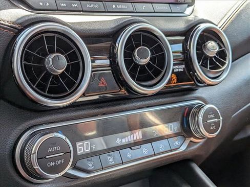 Used 2020 Nissan Sentra SR FWD image 8